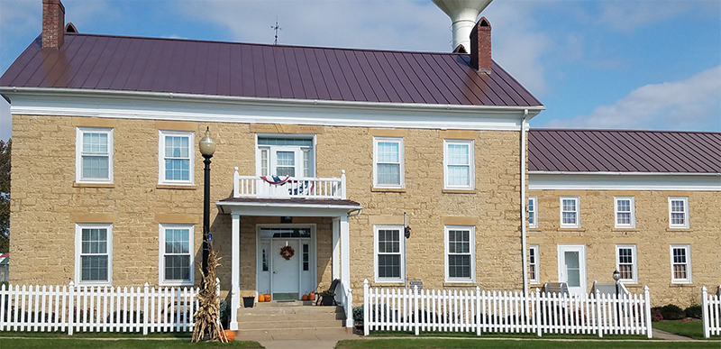 senior-resource-center-location-warren-il-community-building