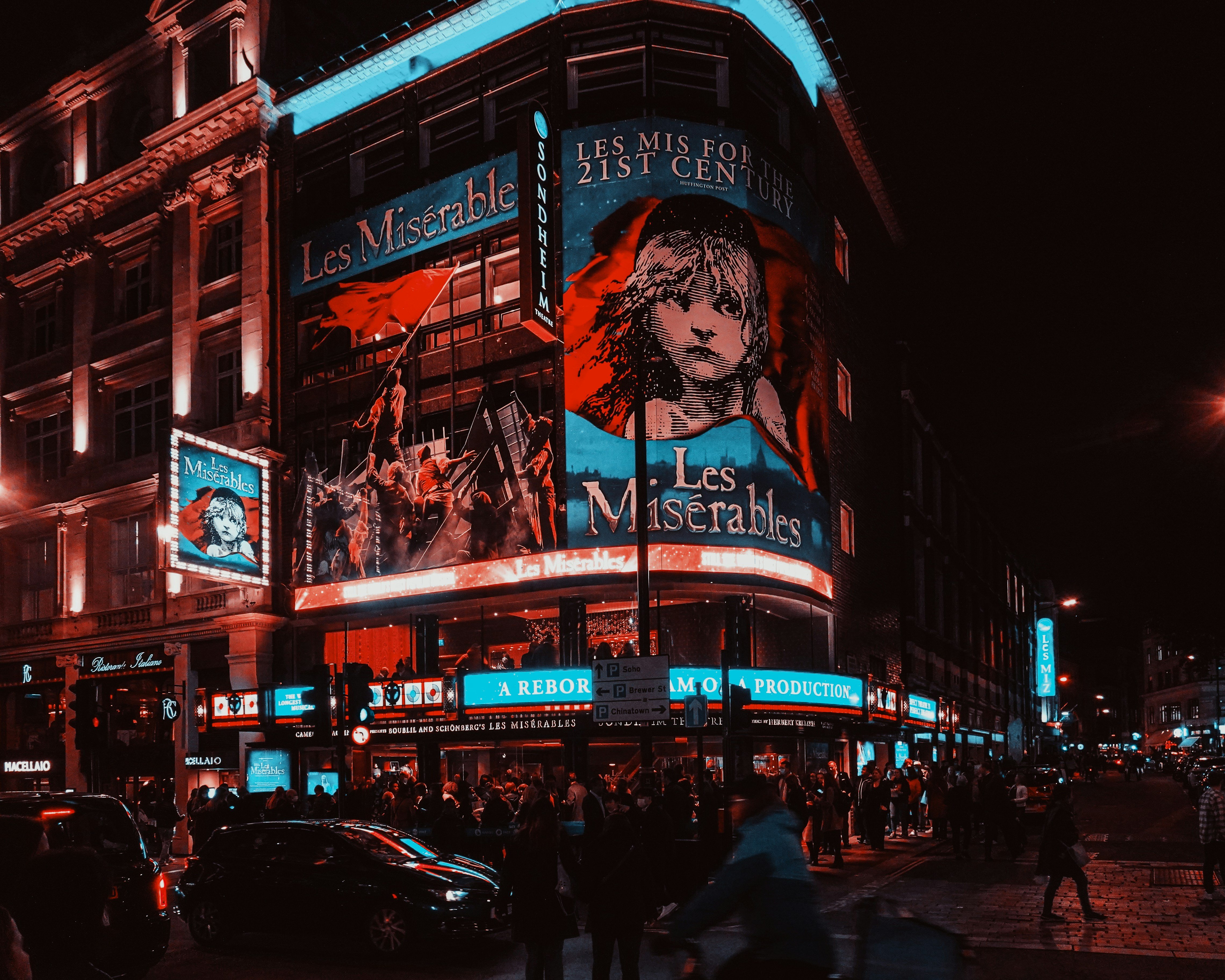 samuel-regan-asante-dikSM1mMs0w-unsplash