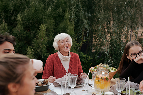 senior-resource-center-events-inflammation-social-connection-2