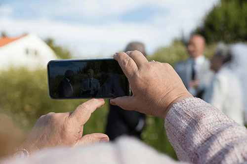 senior-resource-center-events-tech-time-photo-storage